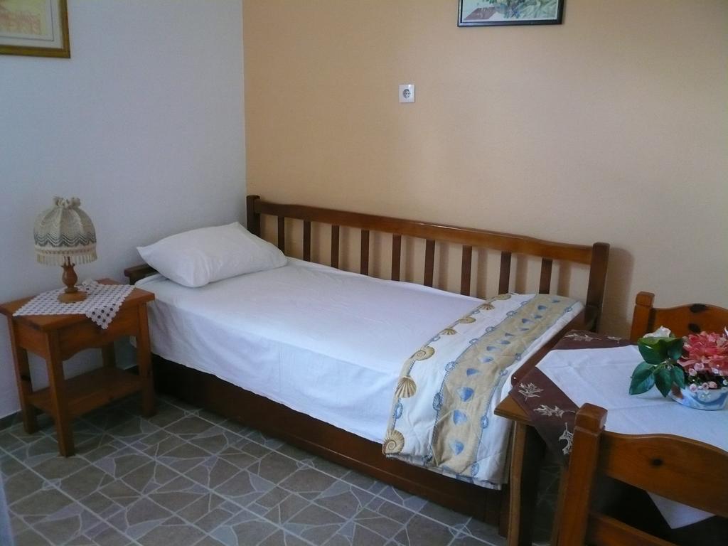 Liossis Rooms & Apartments Skopelos Chambre photo