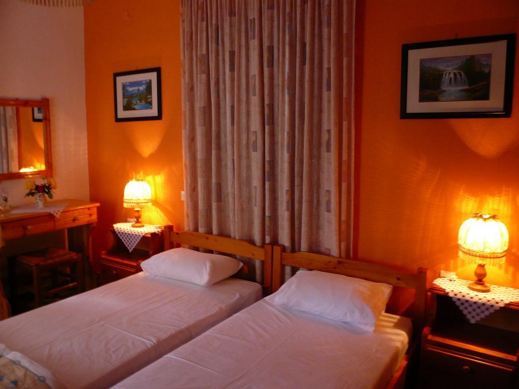 Liossis Rooms & Apartments Skopelos Chambre photo