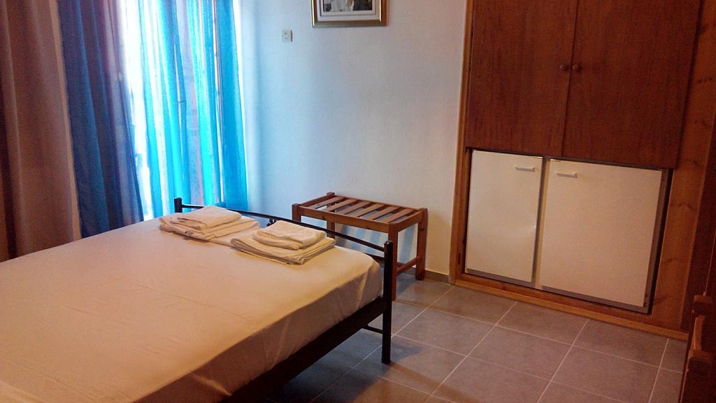 Liossis Rooms & Apartments Skopelos Chambre photo