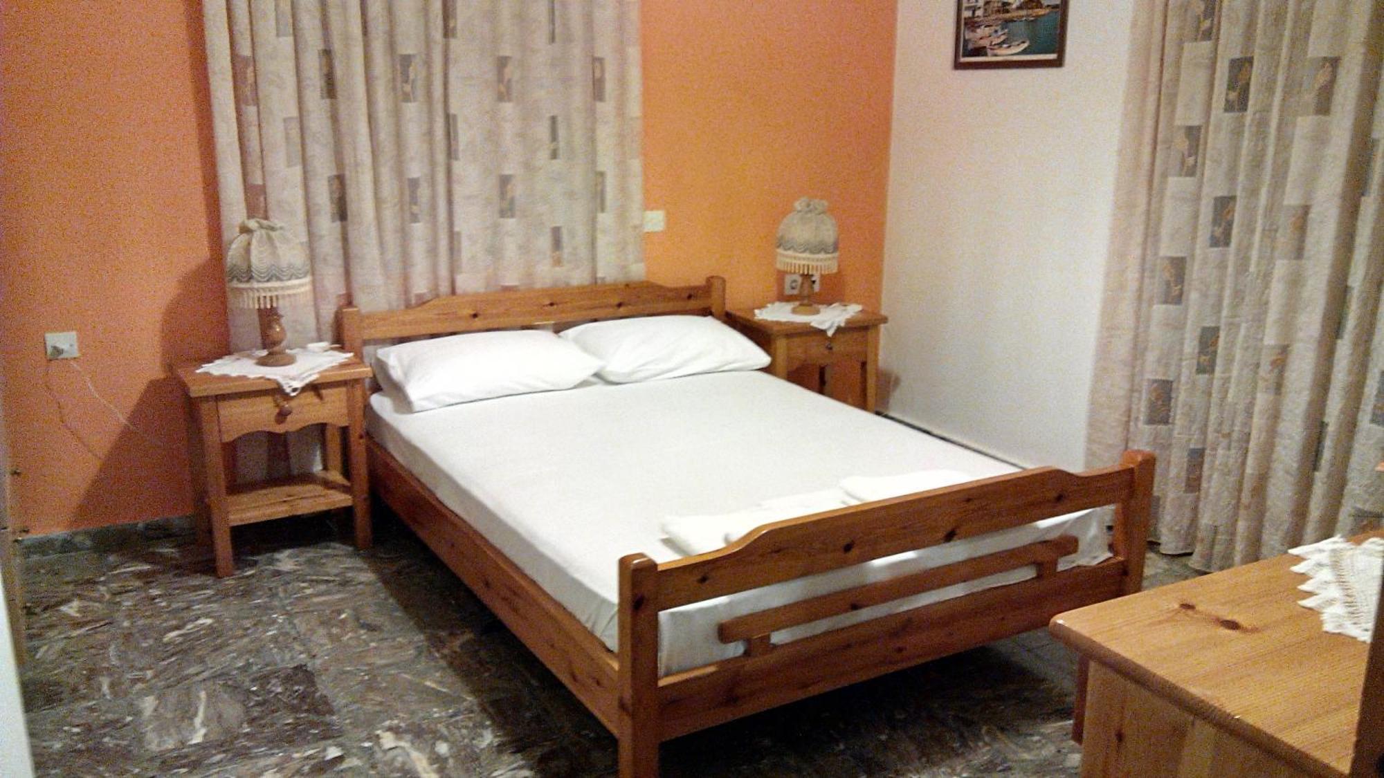 Liossis Rooms & Apartments Skopelos Chambre photo